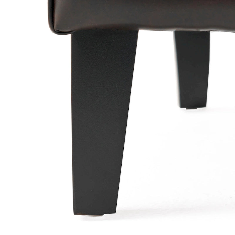 27 Fauteuil d'appoint à dossier haut avec dossier à oreilles et pieds en bouleau