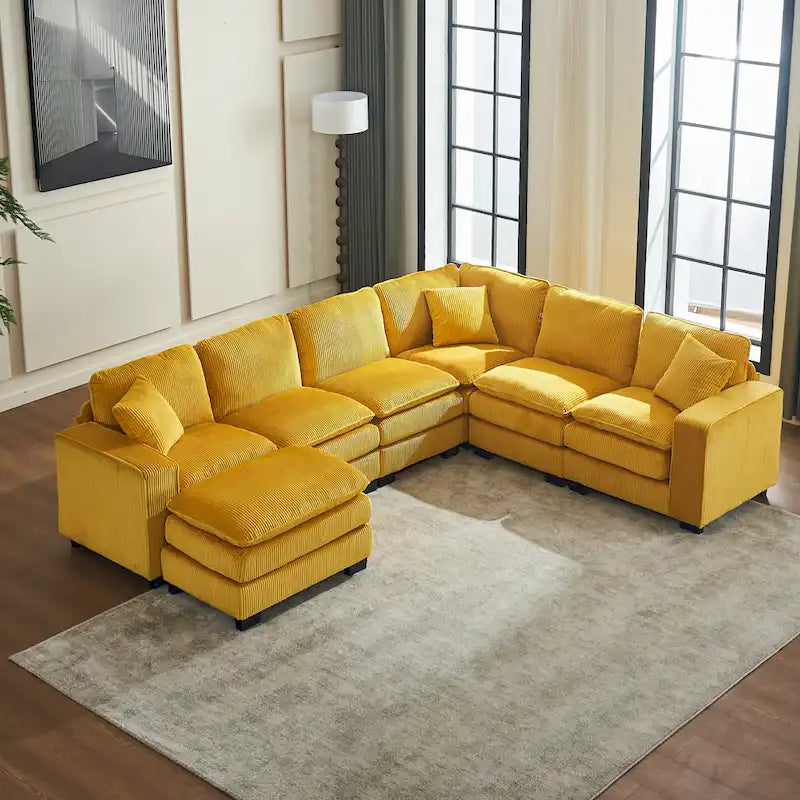 Canapé d'angle de luxe en velours côtelé jaune 118,1 po en forme de U avec 6 places, pouf et 3 coussins décoratifs