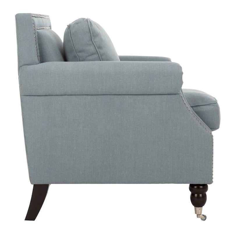 Fauteuil club classique à accoudoirs arrondis avec revêtement en lin et détails cloutés
