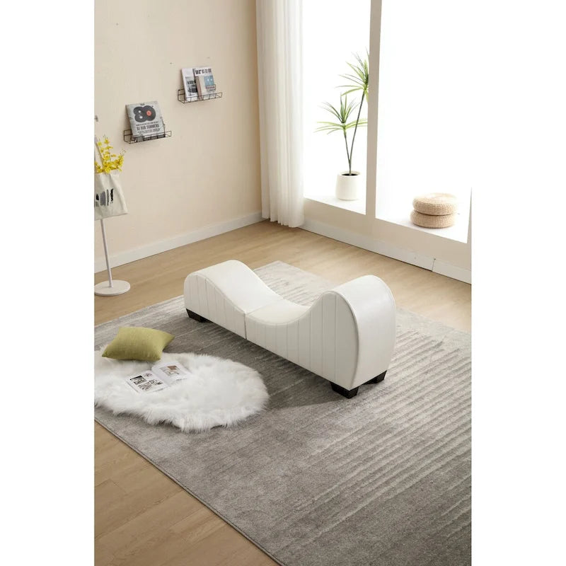 Chaise longue de yoga incurvée en similicuir moderne pour l'étirement et la relaxation