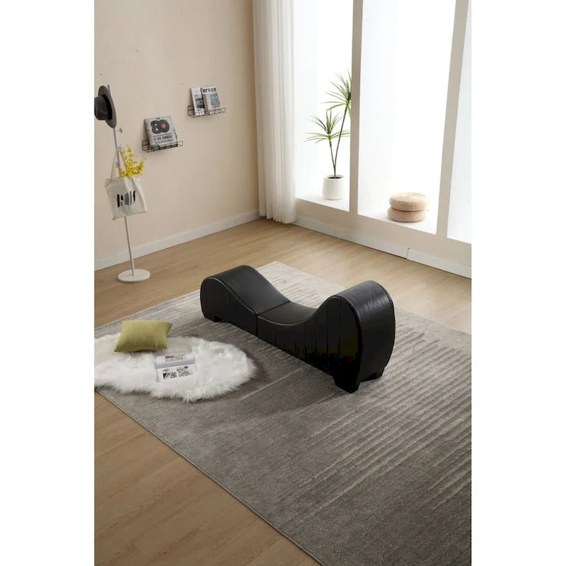 Chaise longue de yoga incurvée en similicuir moderne pour l'étirement et la relaxation